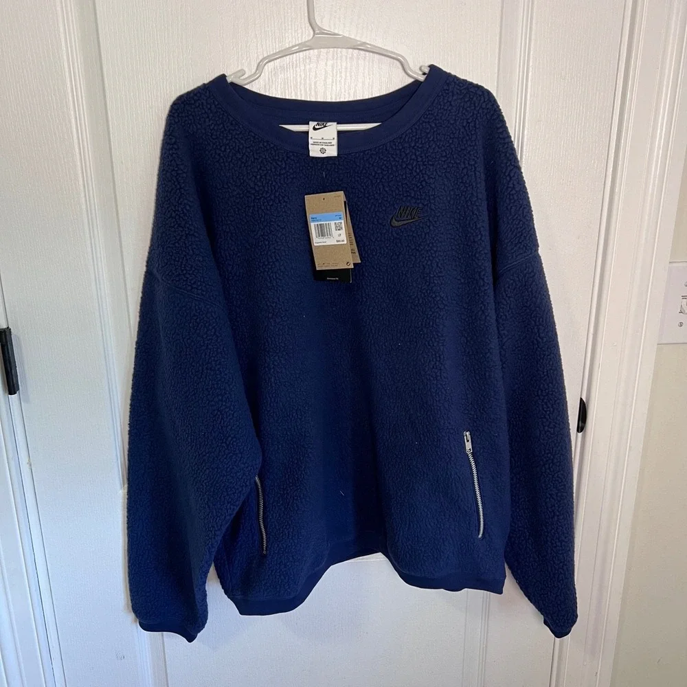Nike sportswear therma